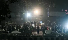 Deadly Blasts in India and Pakistan Set Region on Edge